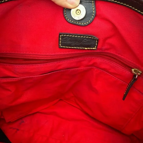 Dooney & Bourke Hot Pink Large Tote - Picture 4 of 10